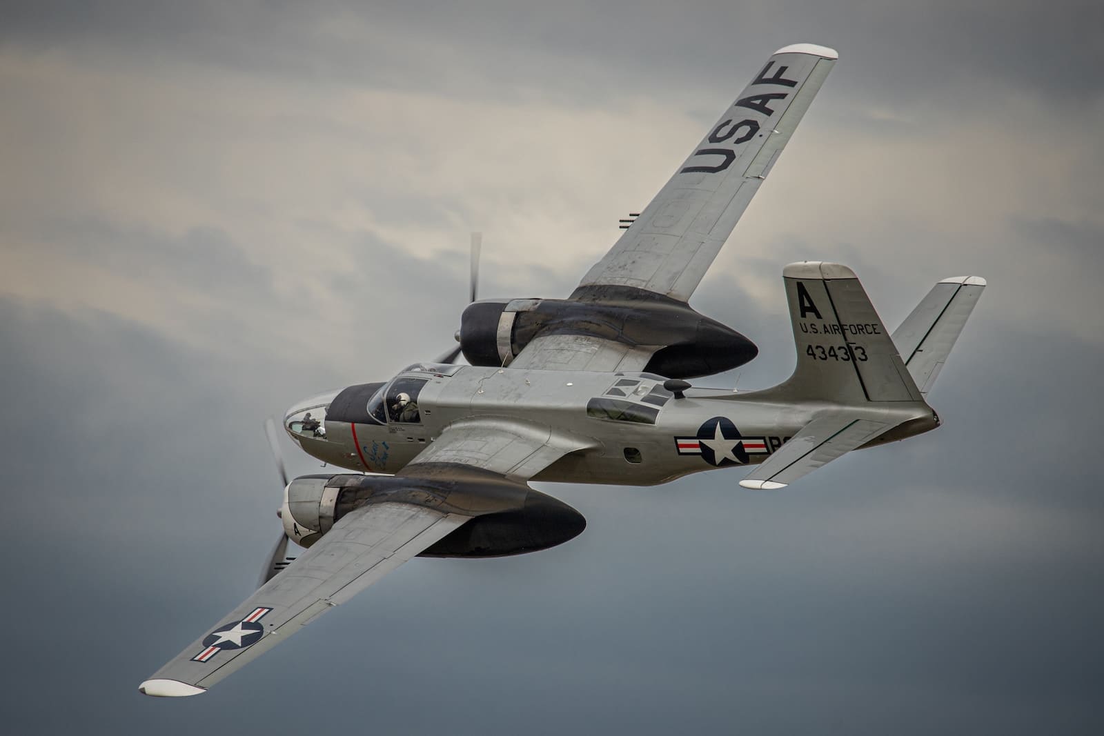 Meeting Air Legend 2026 : warbirds, Rafale Marine et Caudron‑Renault C.460 attirent 35 000 visiteurs